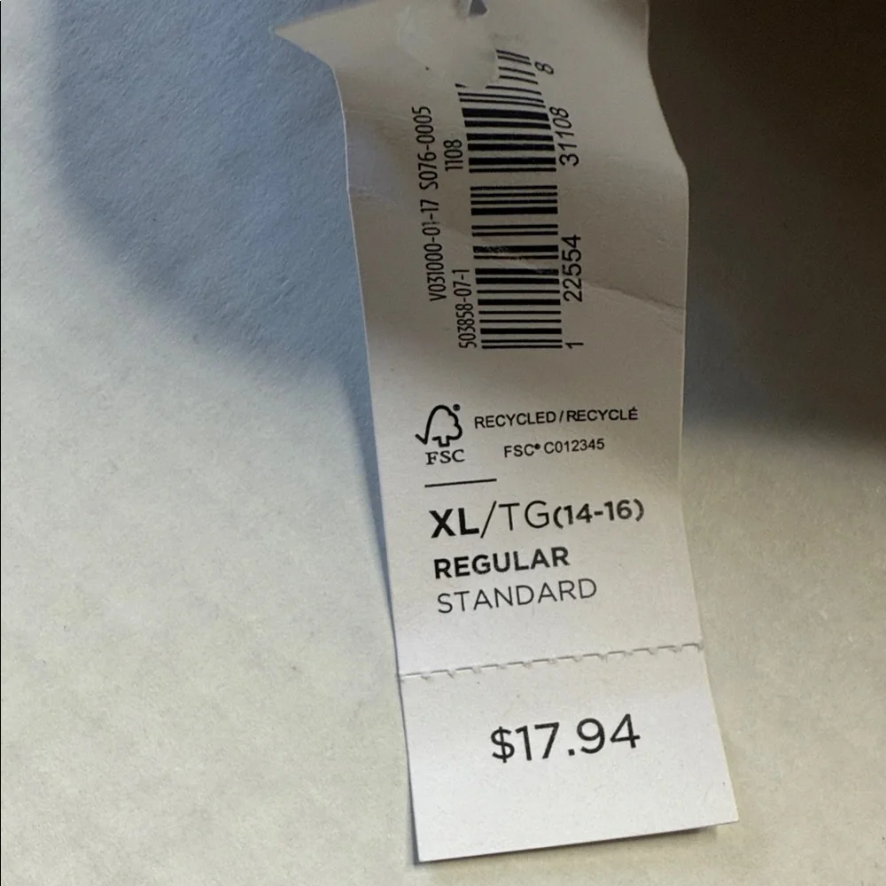 Old Navy Kids Red Elastic Waist Shorts - Picture 6 of 6